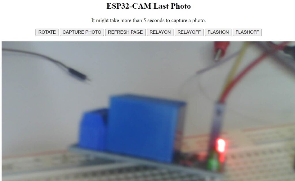 ESP32-CAM modÃ¼llÃ¼nÃ¼n oluÅŸturduÄŸu Webserver Ã¼zerinden rÃ¶leyi kontrol etmek iÃ§in oluÅŸturduÄŸumuz butonlar ile rÃ¶leyi kapattÄ±ÄŸÄ±mÄ±z fotoÄŸraf.